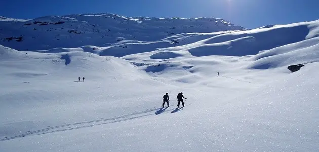 1697806282 أشهر البلدان التي يوجد بها التزلج على الجليد jpg